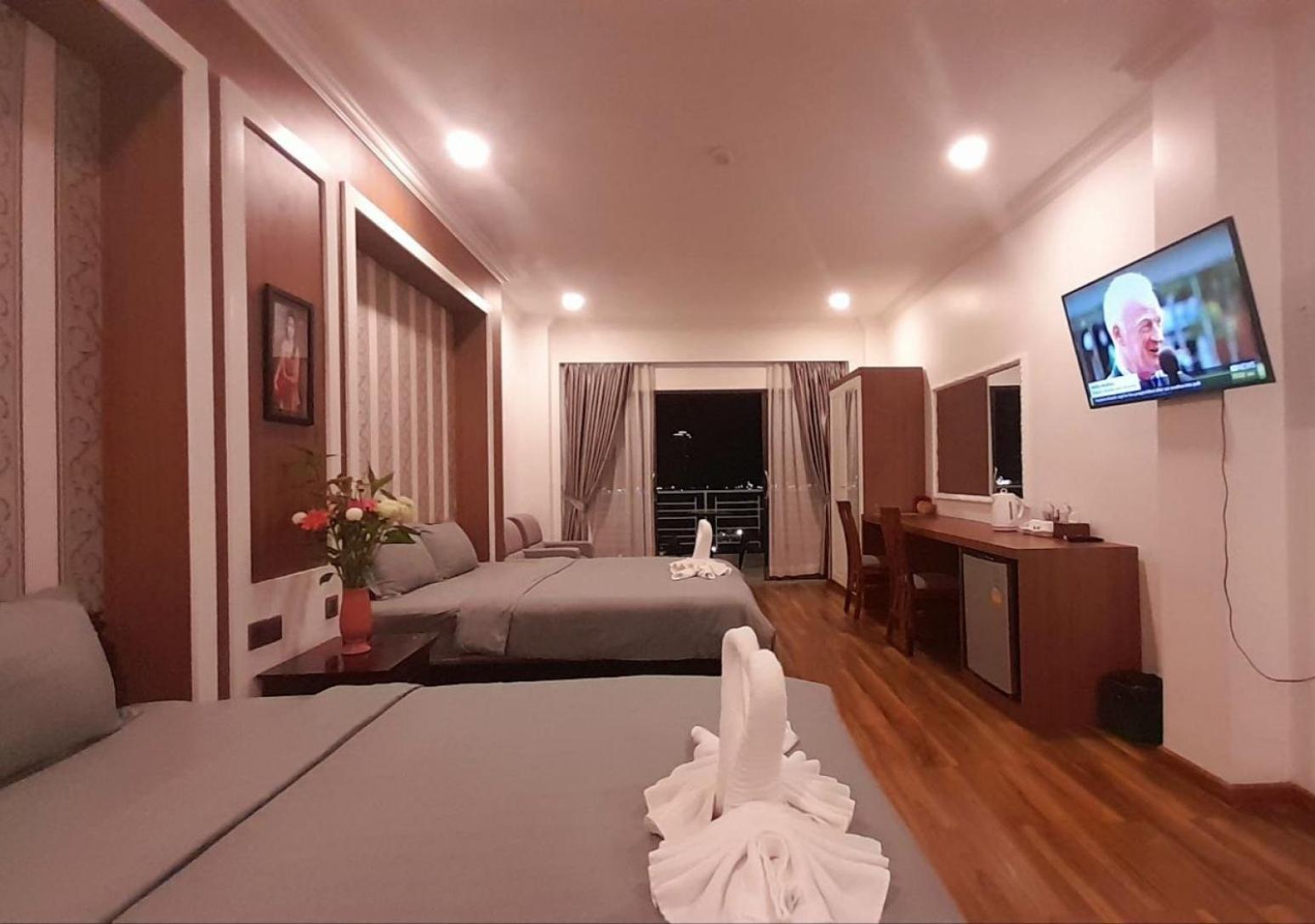 4 Rivers Hotel Phnom Penh Esterno foto